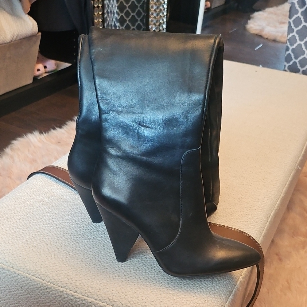 Two by Vince Camuto Black Heeled Boots